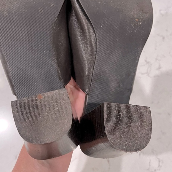 LIZ CLAIBORNE Y2K Brown Leather Square Toe Heeled Mules Size 6.5 - Picture 12 of 14